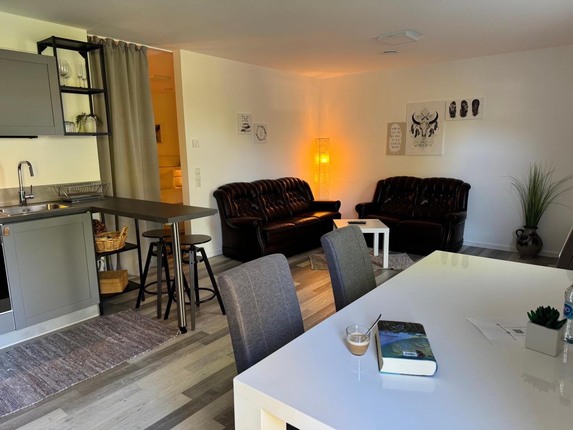 Apartment Montabaur Heiligenroth Esterno foto